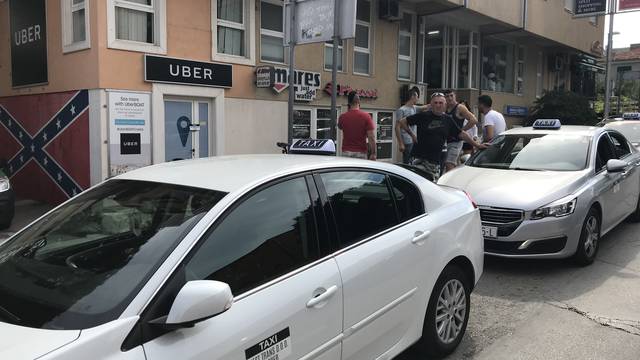 Zdrpio i zbrisao: Uberovcima u Splitu  uzeo dva milijuna kuna