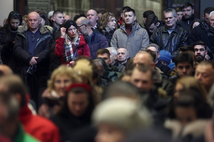 Zagreb: Misa polnoćka nakon pet godina slavi se u katedrali