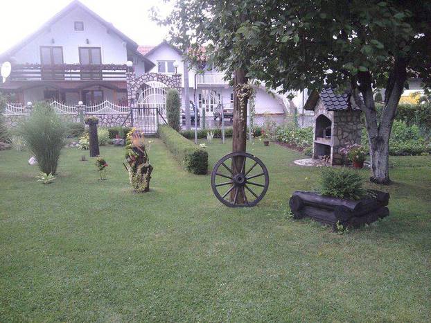 FOTO Najljepša dvorišta i kućni vrtovi - pronađite inspiraciju za vlastitu biljnu oazu