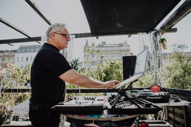 Fuliranje Jungle otvorilo svoja vrata: Uživajte u klopi, glazbi, dobrom pivu i ukusnim vinima