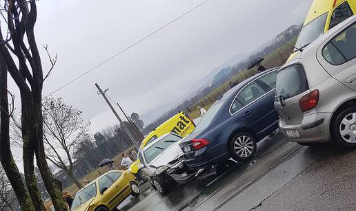 Na Ravnicama se sudarila  tri automobila, šestero ozlijeđenih