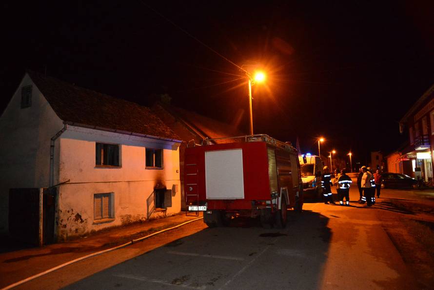 U požaru kuće kod Slavonskog Broda poginula starija žena