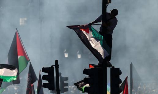 FOTO Prosvjedi za Gazu diljem Europe. Tisuće ljudi na cestama