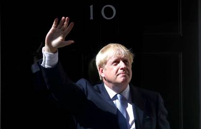 Johnson: 'Bez obzira na sve, 31. listopada izlazimo iz EU'