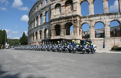 Održano natjecanje prometnih policajaca u vožnji spretnosti u čast poginulog kolege