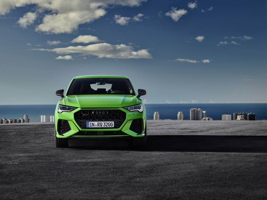 Audijevo zeleno SUV čudovište s pravom nosi oznaku "RS"