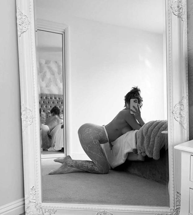 'Radim u industriji za odrasle i želim izaći. Pokažem dovoljno i bez da spavam sa 100 frajera'