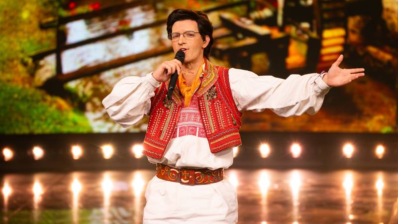 Koliko emocija! Lovro Juraga dirnuo publiku kajkavskom popevkom legendarnog Vice