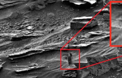 Ljudska mašta na Marsu našla i ‘Vanzemaljku s grudima’ 