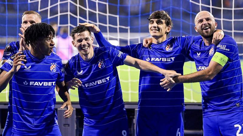 FOTO Ta divna maksimirska noć! Pogledajte slavlje dinamovaca