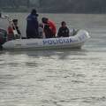Čamac s četvero ljudi prevrnuo se na rijeci Uni, u potrazi i HGSS