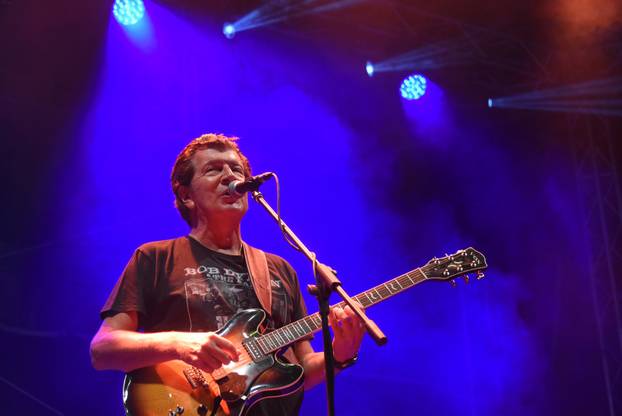 Pula: Bajaga opet oduševio publiku u Puli