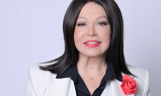 Neda Ukraden je na jedan dan postala crnka samo za 24sata