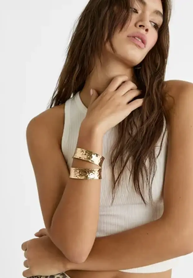 Idealne za doček! Ovo su party narukvice koje morate imati