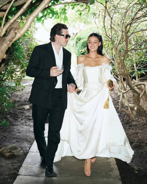 FOTO Ovo su najbolje Valentino kreacije na slavnim damama