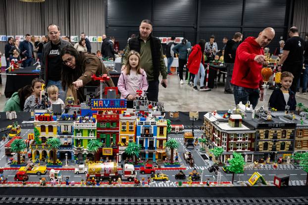Zagreb: Međunarodna LEGO izložba “Brickshow 2025.”  u Family Mallu 