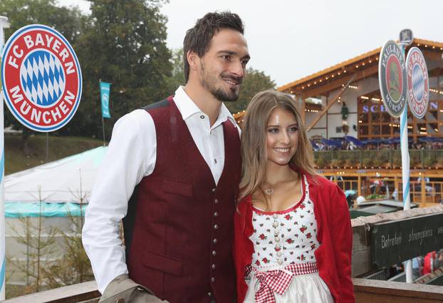 Muenchen: FC Bayern na Oktoberfestu