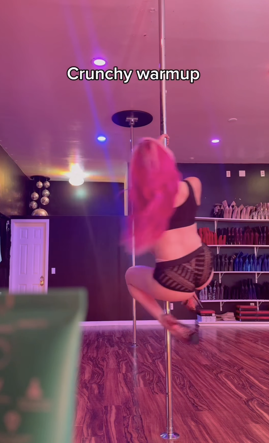 Plesačica: Američki vojnici mi otkrivaju tajne o misijama