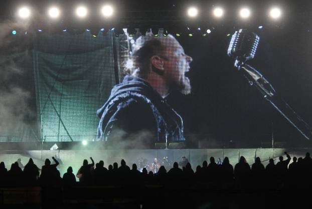 ARHIVA - 2010. Zagreb: Metallica na Hipodromu oduševila preko 30 tisu?a fanova, a kiša je lijevala kao iz kabla