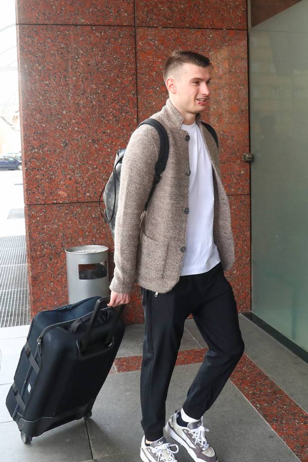 Zagreb: Okupljanje hrvatske nogometne reprezentacije uoči prijateljskog turnira u Egiptu