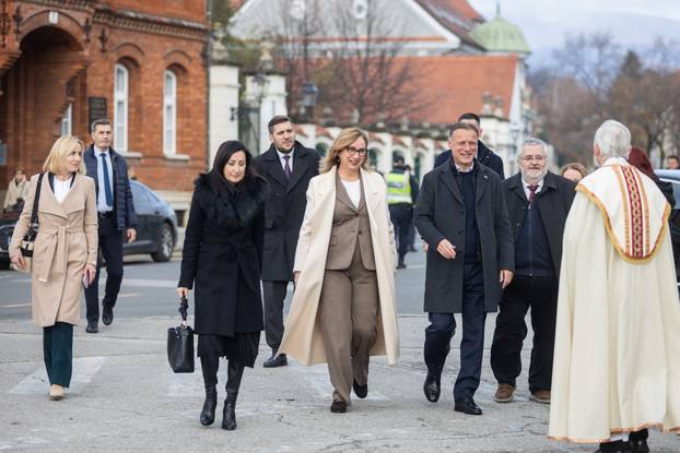 Zagreb: Predsjednik Sabora na ceremoniji donošenja Betlehemskog svjetla mira