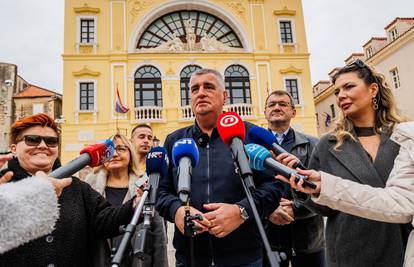 Bulj je opet pozvao Božinovića i Plenkovića da daju ostavke: 'Vojska treba izaći na granicu!'