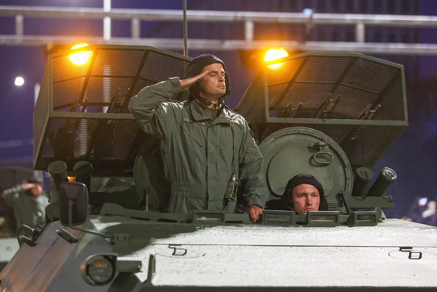 Zagreb: Generalna proba sve?anog vojnog mimohoda