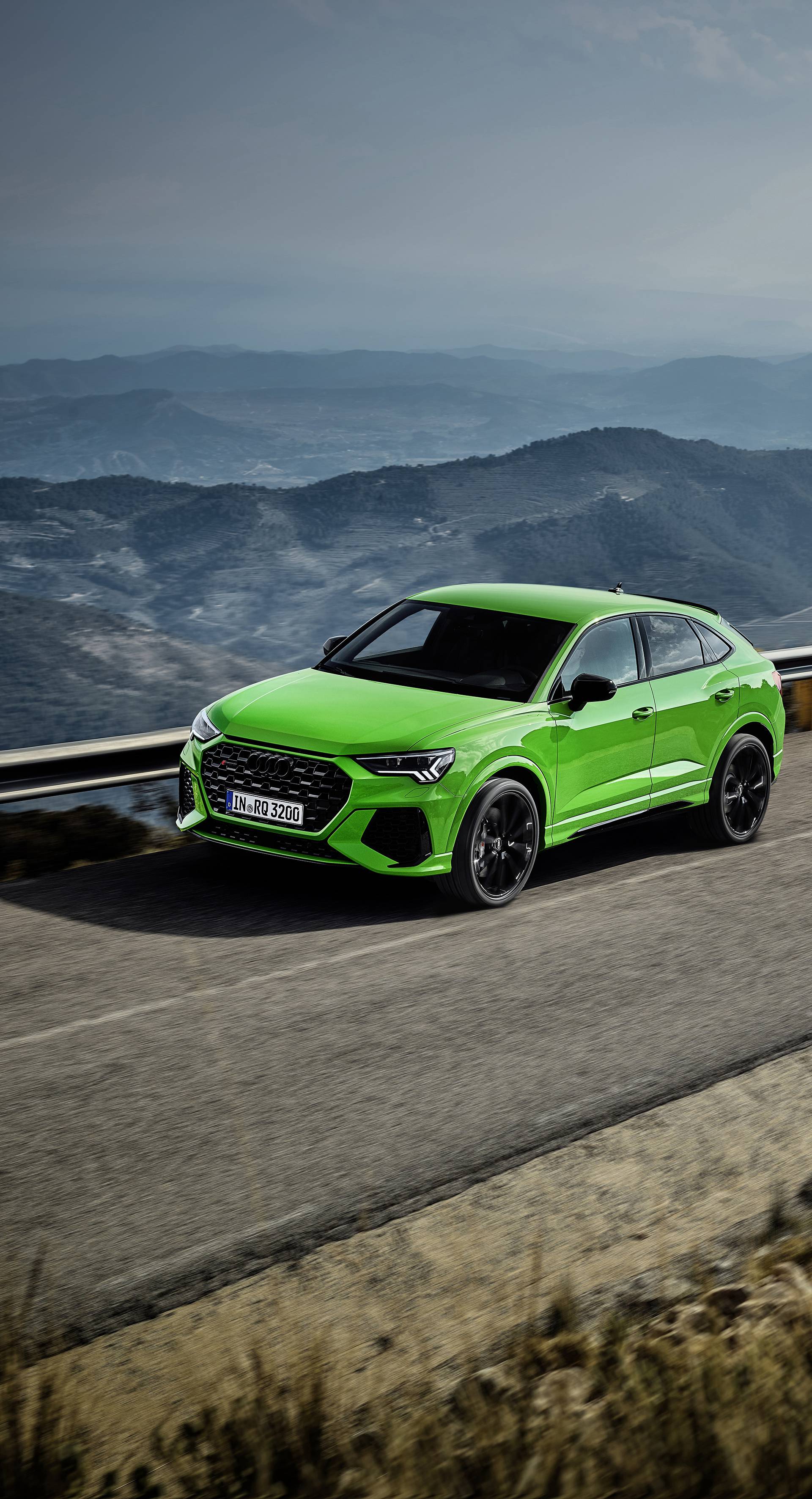 Audijevo zeleno SUV čudovište s pravom nosi oznaku "RS"