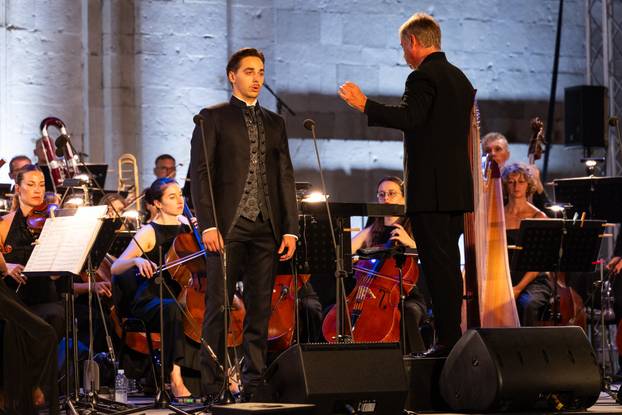 Dubrovnik: Opera galom ispred Katedrale zatvorene su 77. Dubrovačke ljetne igre