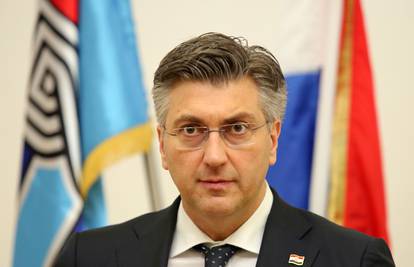 Plenković: Ne bojim se korone, a s migracijama treba oprezno