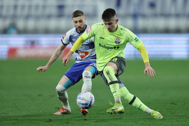 Osijek izgubio na Opus Areni od Slaven Belupa 1:2