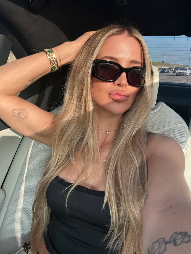 FOTO Igrala je tenis, a onda se odlučila skinuti za Playboy. Sad se razvodi: 'Treba mi sloboda...'