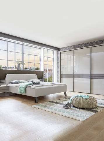 Spava&cacute;a soba Monza