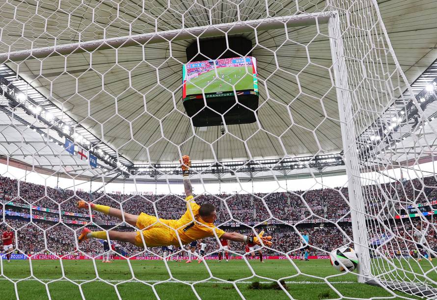 Euro 2024 - Denmark v England