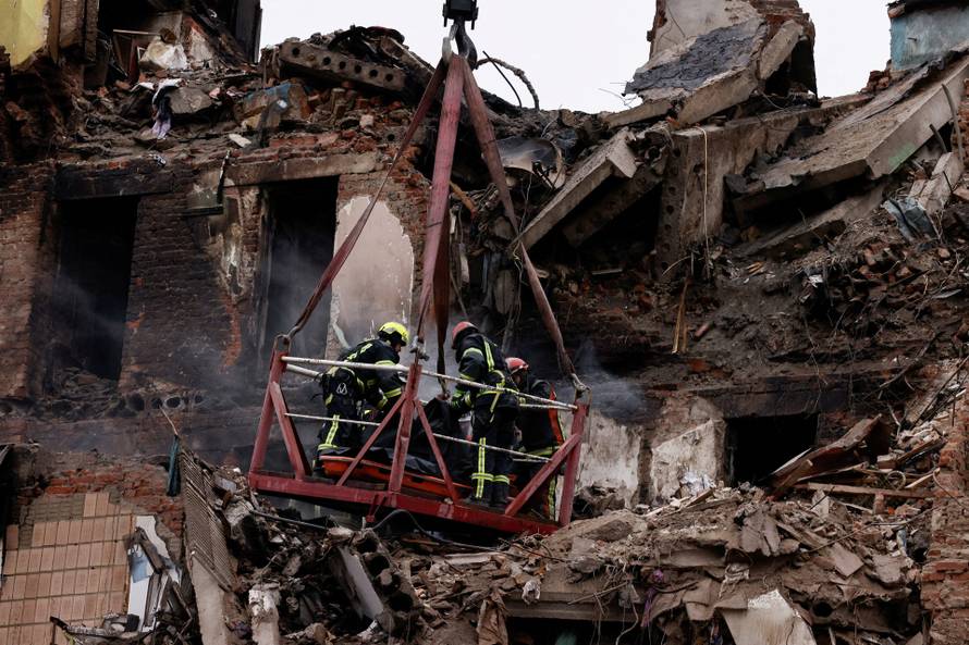 Aftermath of a Russian missile attack on an apartment building, in Ternopil