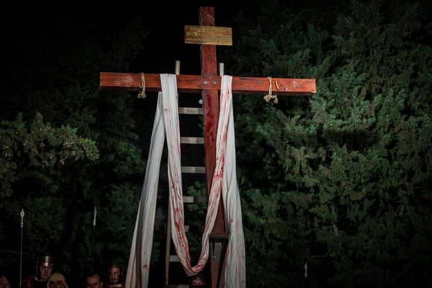 Imotski: Uprizorenje 24. Žive slike Muke Isusove