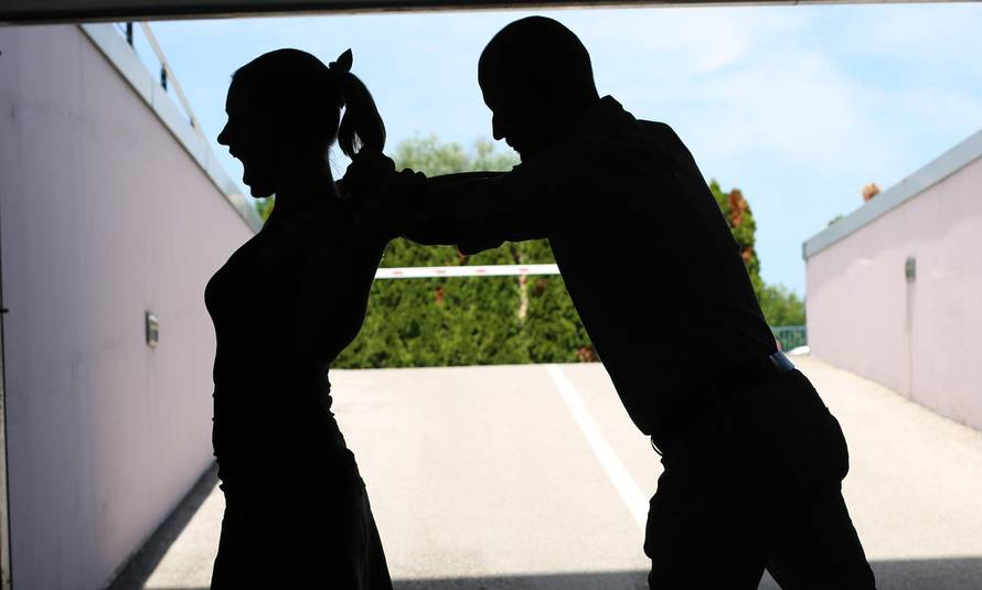 Serijski silovatelj (60) u Srbiji opet napao: Ranio ženu nožem