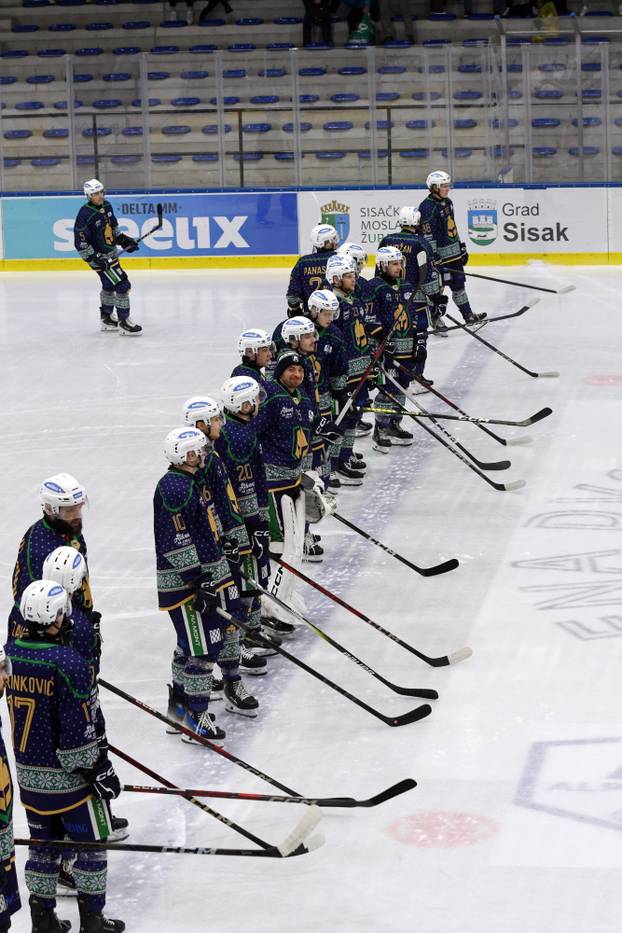 Sisak: Alpska hokeja&scaron;ka liga,
KHL Sisak do&ccaron;ekao je Cortinu