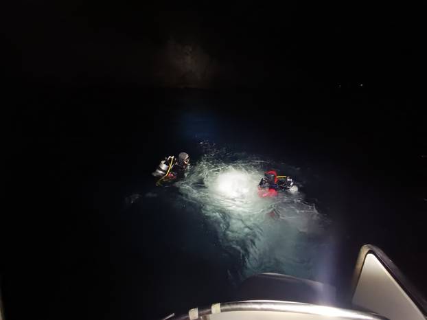 FOTO UŽASA KOD SENJA Ovdje su ronioci izvukli četiri tijela!