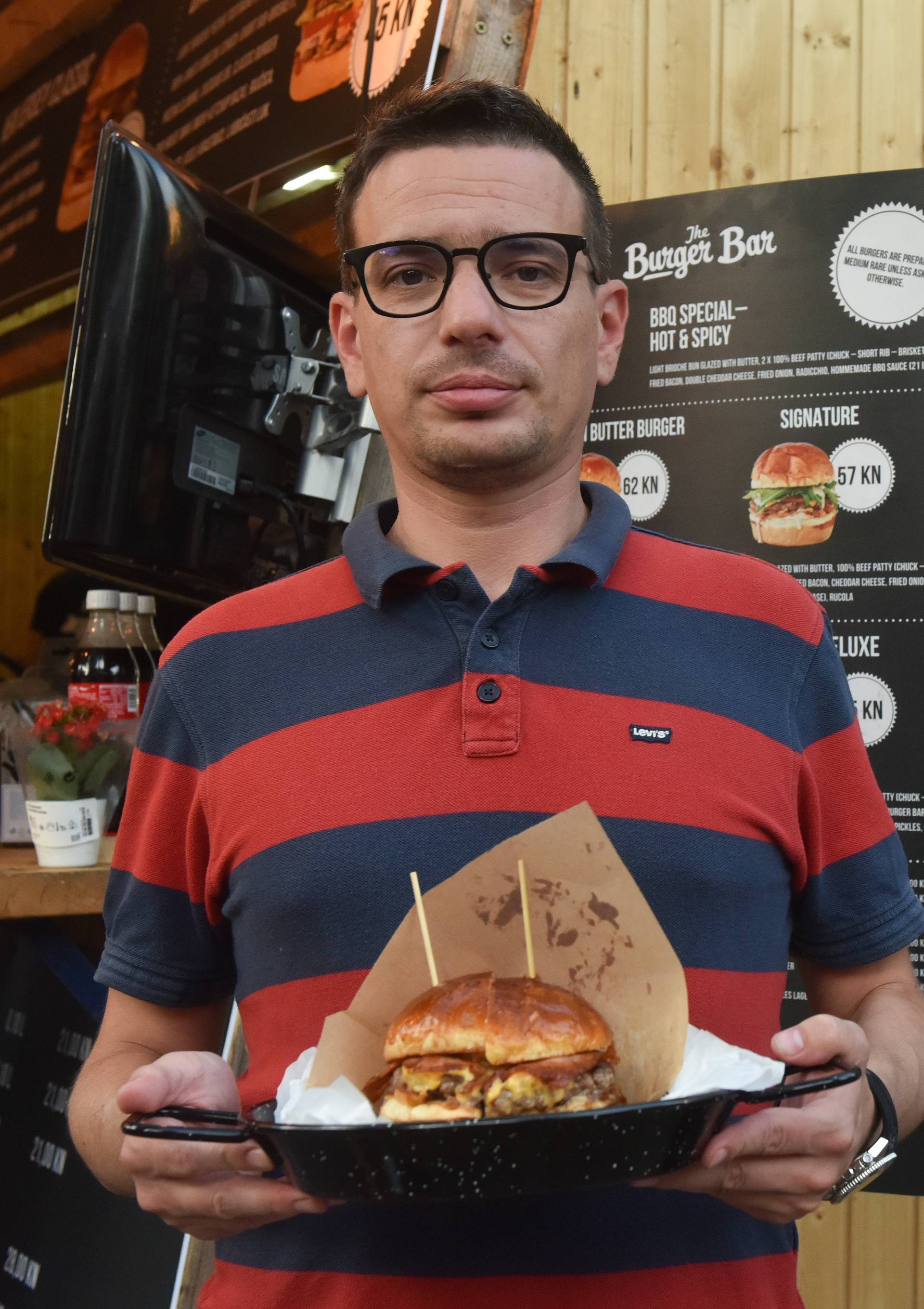 Veliki test burgera: Pobjednički burger su radili četiri godine