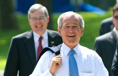 George Bush: Wall Street se napio i ima mamurluk