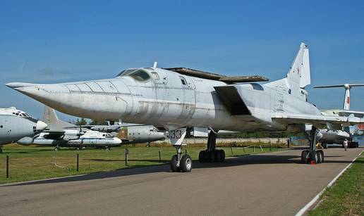 Srušio se ruski strateški bombarder koji može nositi nuklearno oružje. Poginuo pilot