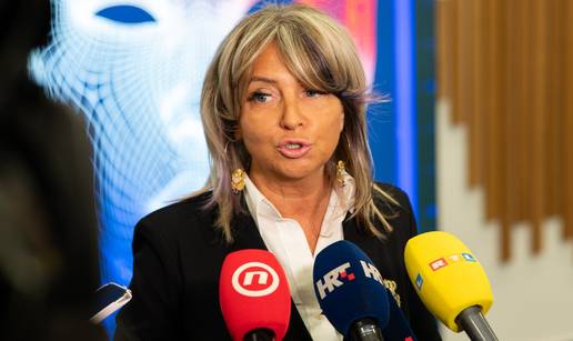 Glavak tra&zcaron;i spas za radio: Taj najpouzdaniji mediji ne smije postati skrivena opcija u autima