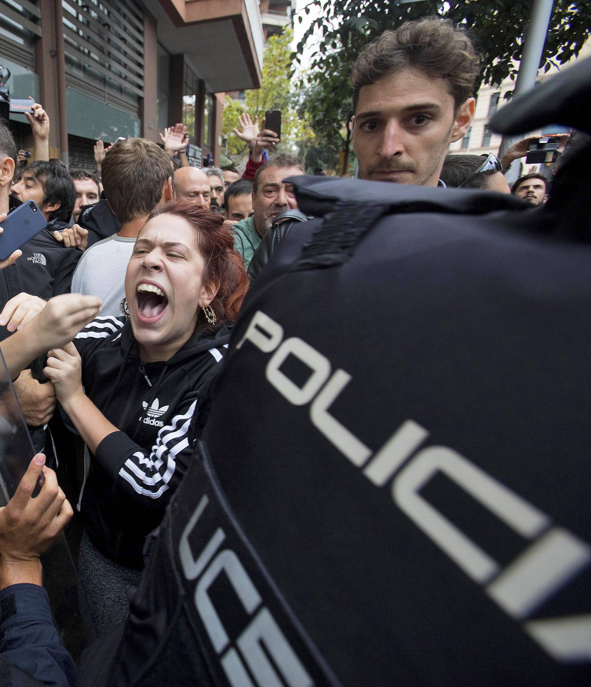 Clashes during the Catalan independence referendum