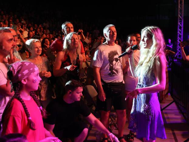 Šibenik: Joss Stone održala koncert na tvrðavi sv Mihovila