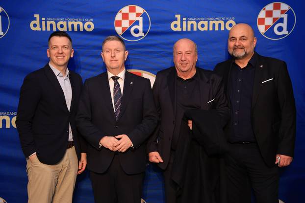 Zagreb: Poznati na svečanoj 300. izvedbi predstave Ćiro