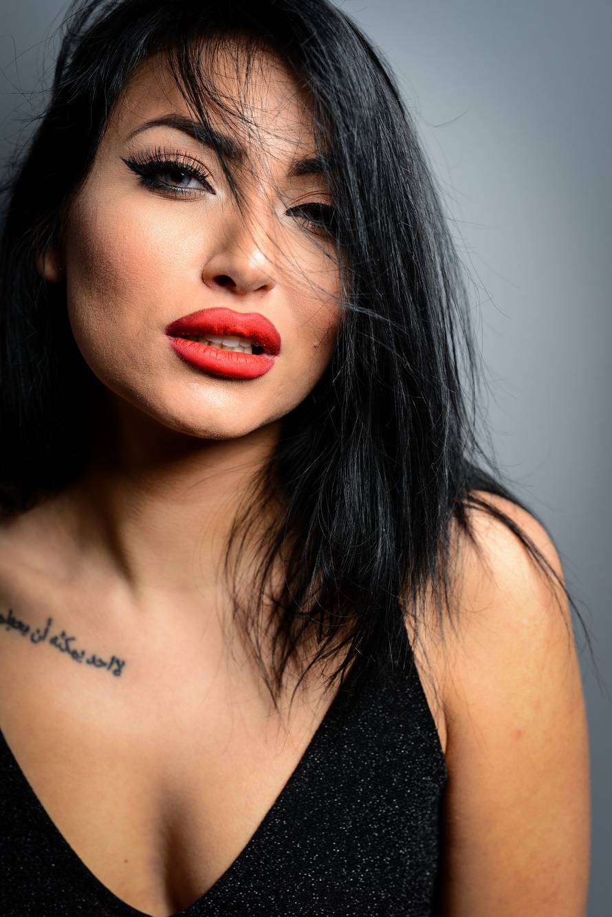 'Želim nove grudi, a na šminku mjesečno potrošim 2000 kuna'