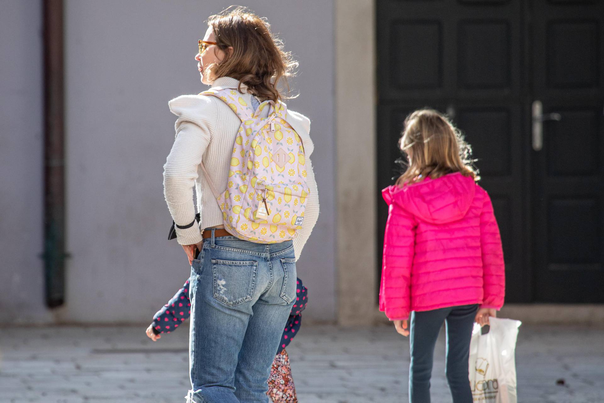 Dubrovnik: Emily Olivia Leah Blunt s djecom i dadiljom prošetala gradom