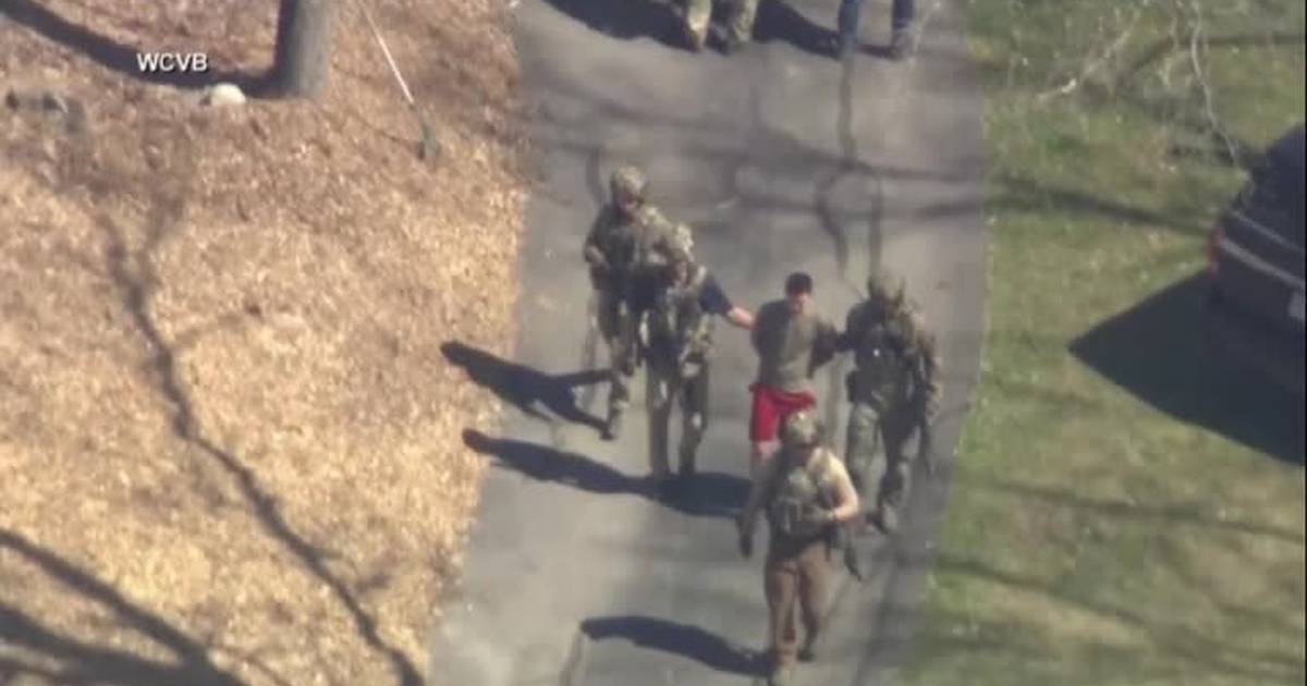 VIDEO Pogledajte snimku uhićenja mladića (21) koji stoje iza curenja tajnih informacija