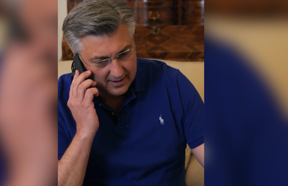 Plenković objavio novi video na TikToku. Zazvonio mu mobitel, na kraju zanimljivo pozdravio